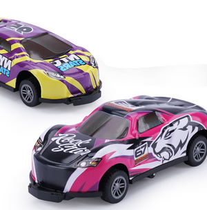 Speedy Cars™ | Stuntbilar som hoppar och voltar